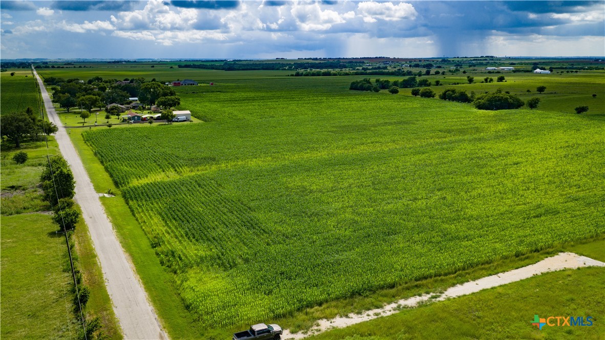 main property photo 11
