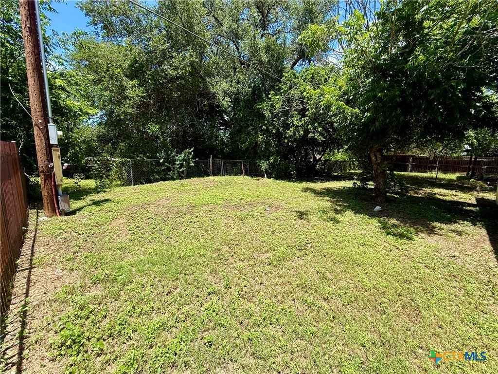 main property photo 19