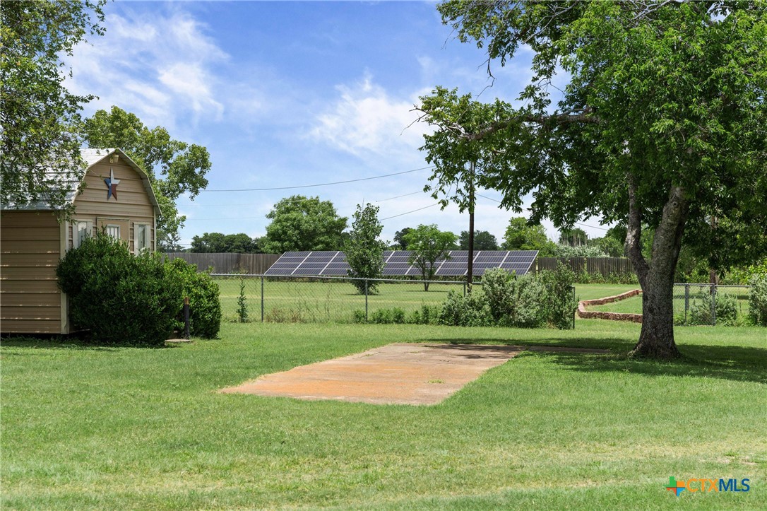 main property photo 37