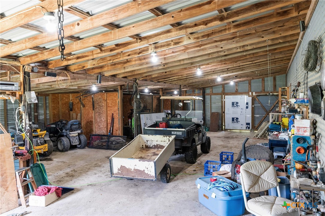 main property photo 45