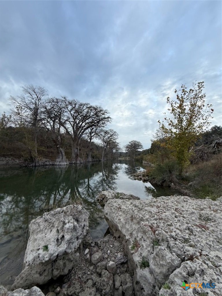 main property photo 11
