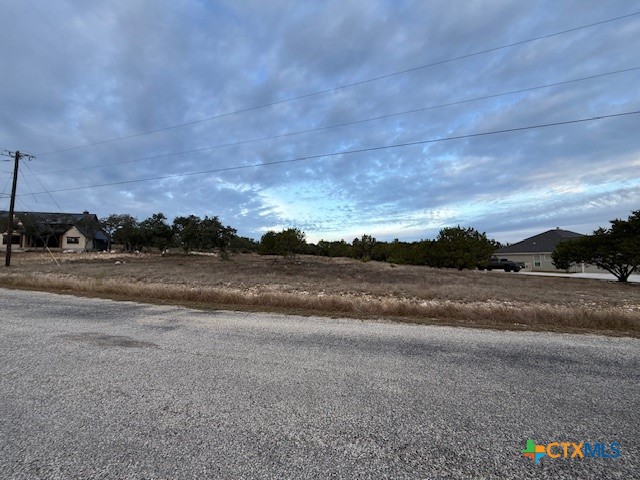 main property photo 9