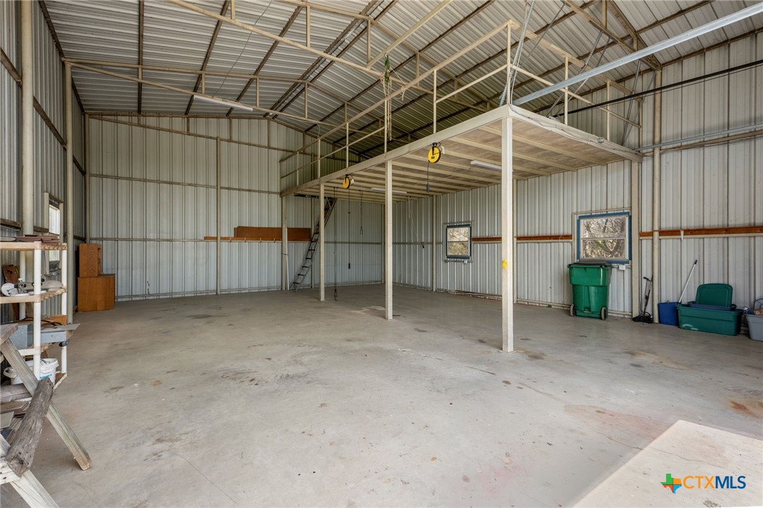 main property photo 37