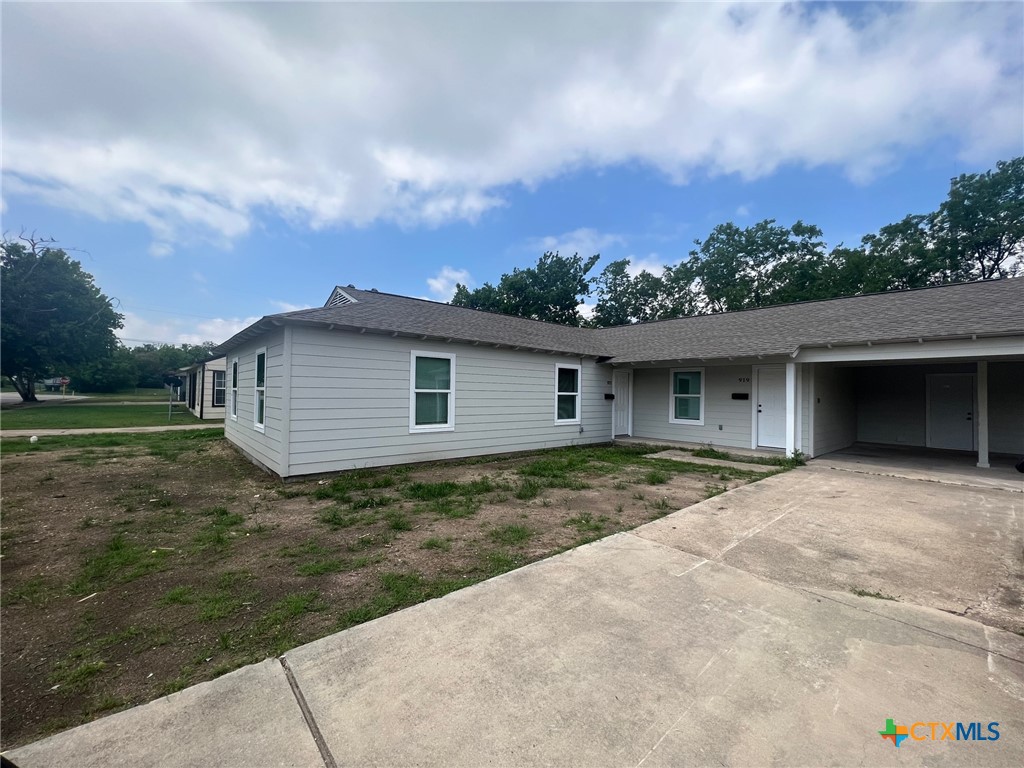 main property photo 12