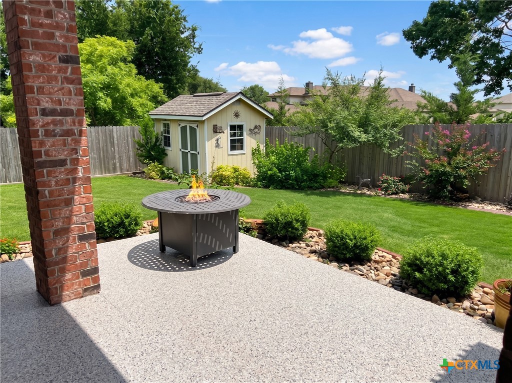 main property photo 36