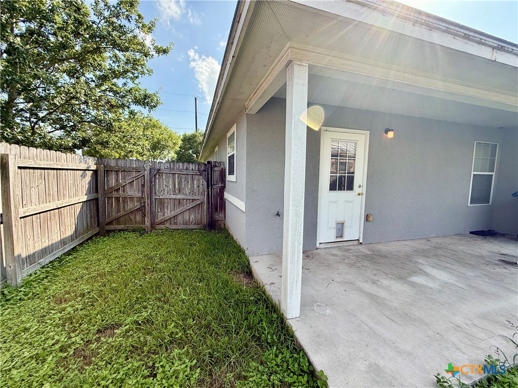 main property photo 14