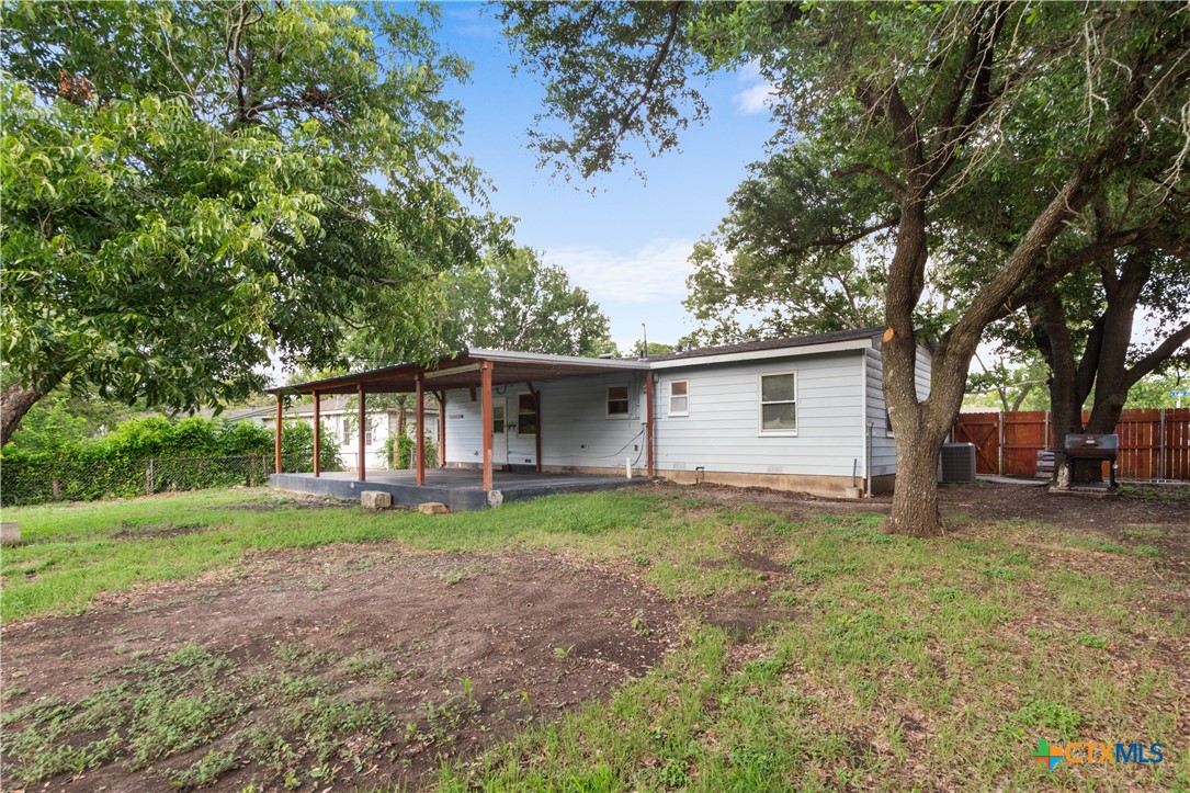 main property photo 18