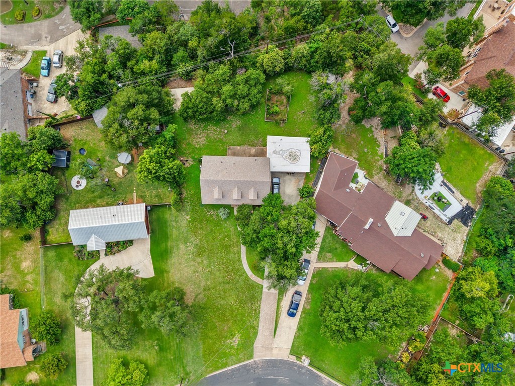 main property photo 34