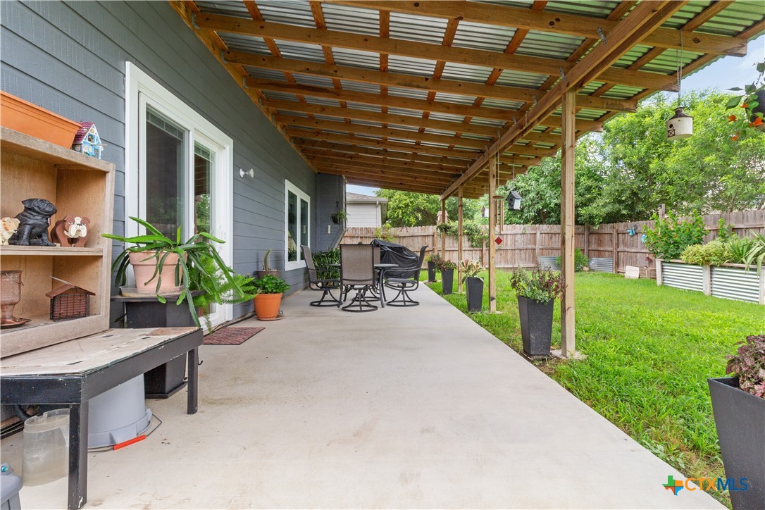 main property photo 29
