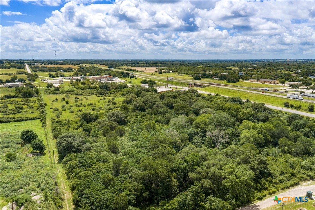 main property photo 10