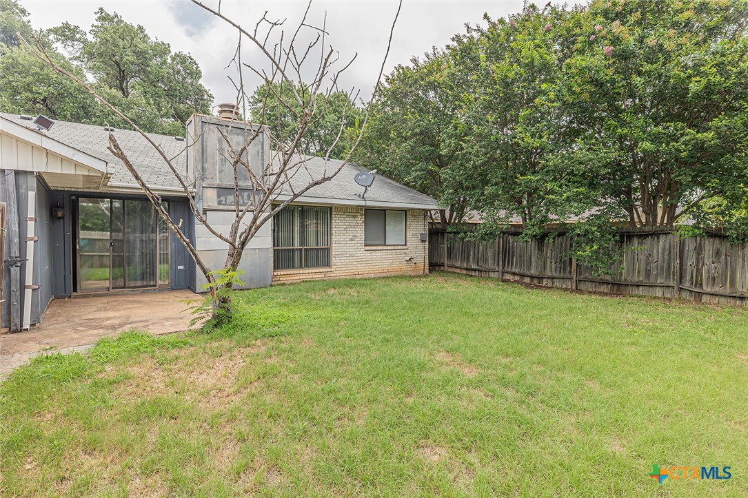 main property photo 29