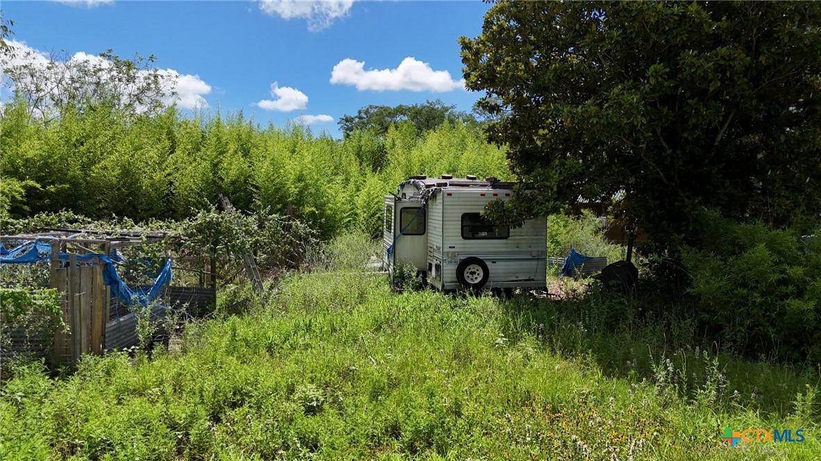 main property photo 20