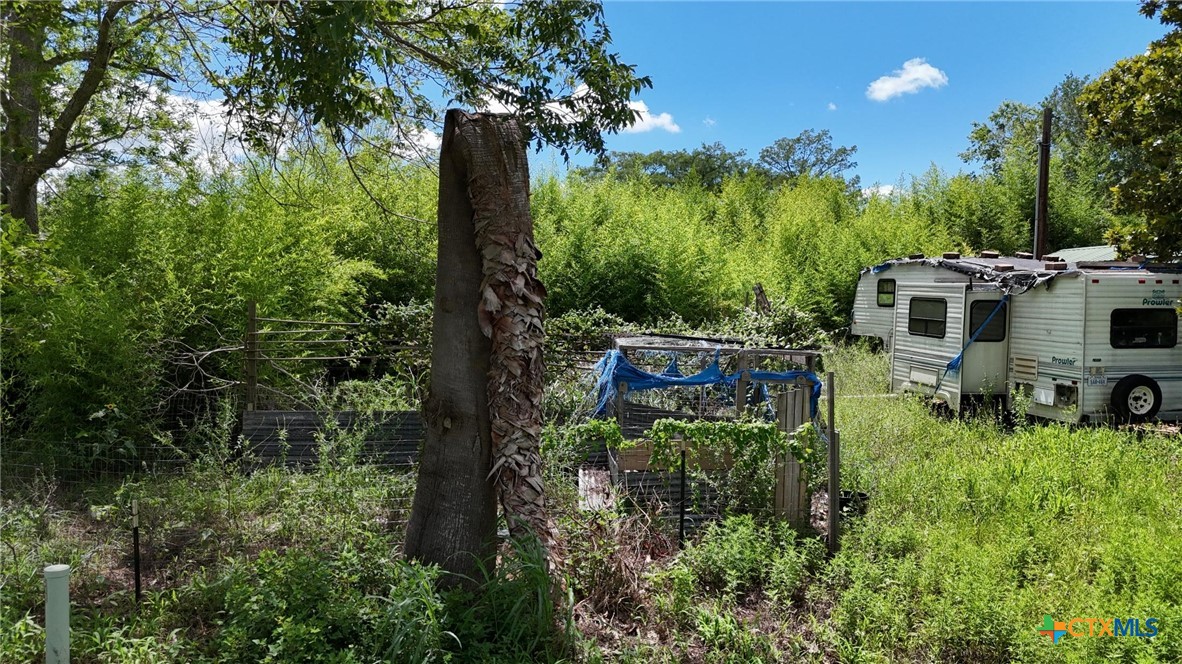 main property photo 21