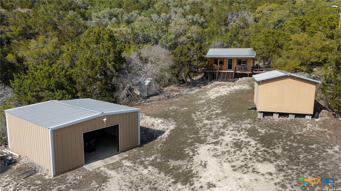 main property photo 35