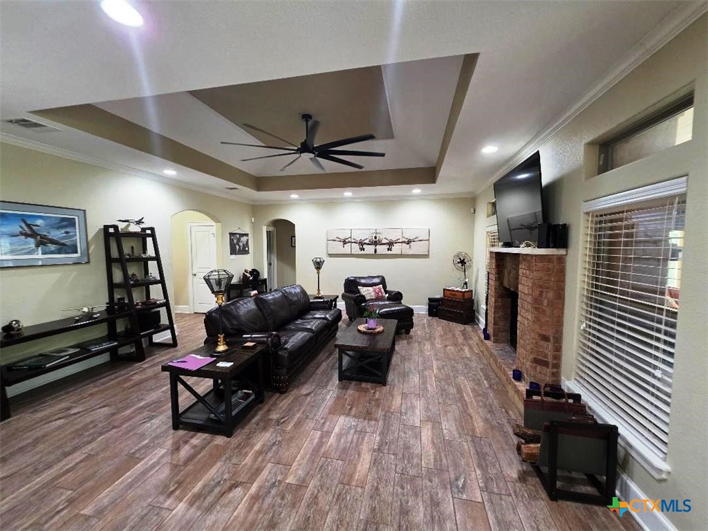 main property photo 12