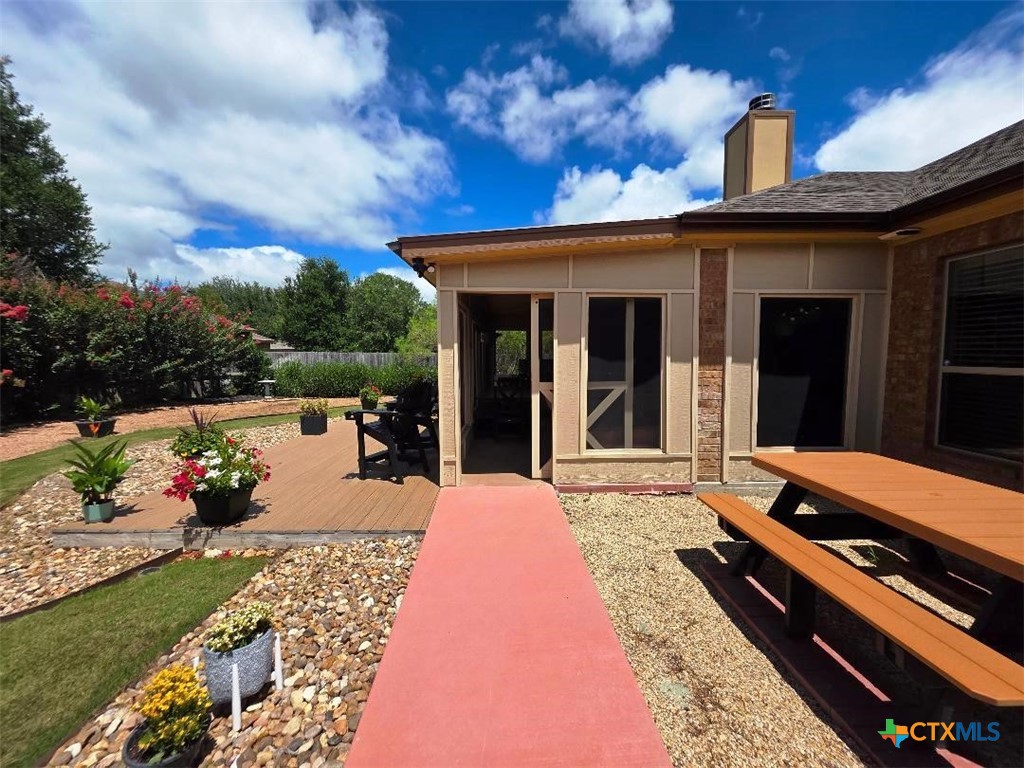 main property photo 42