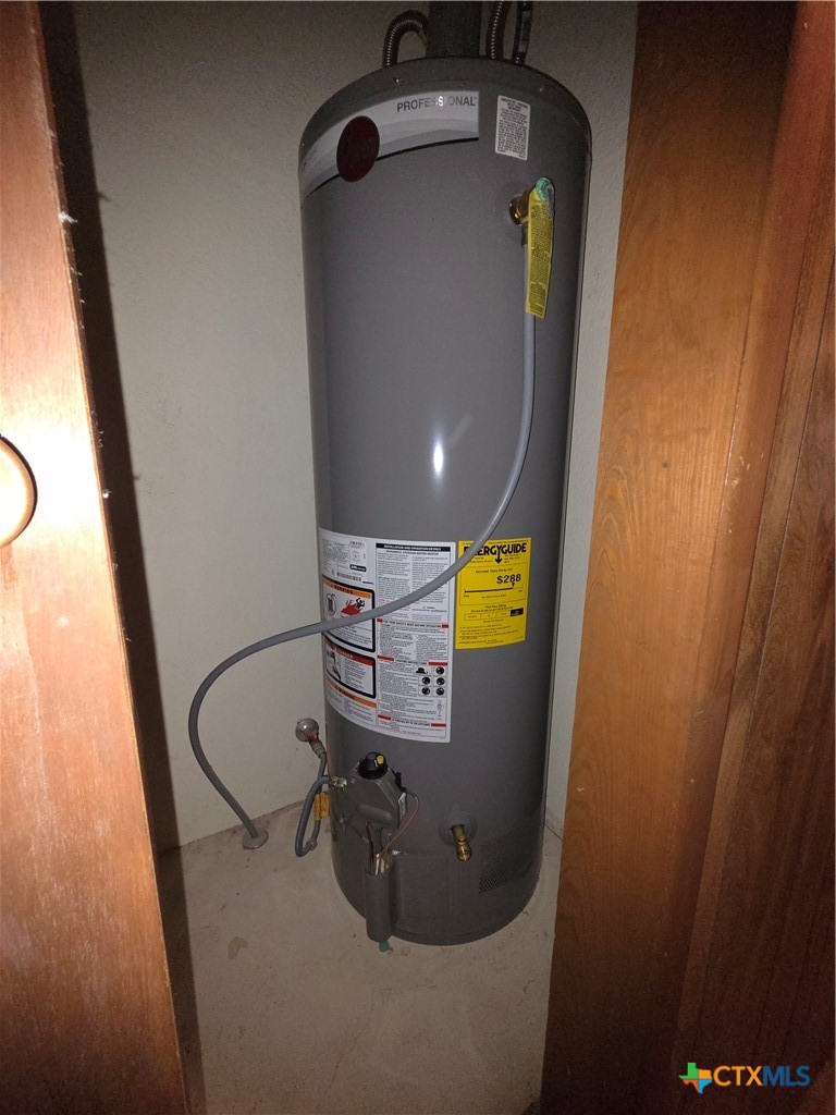 main property photo 17
