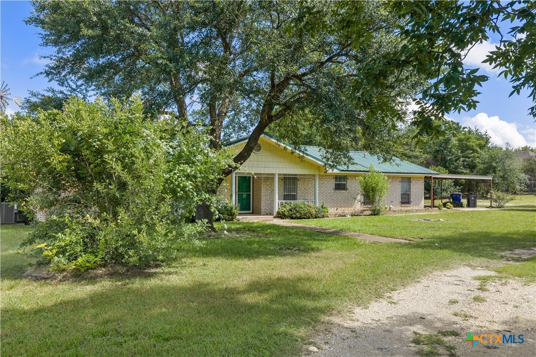 main property photo 8