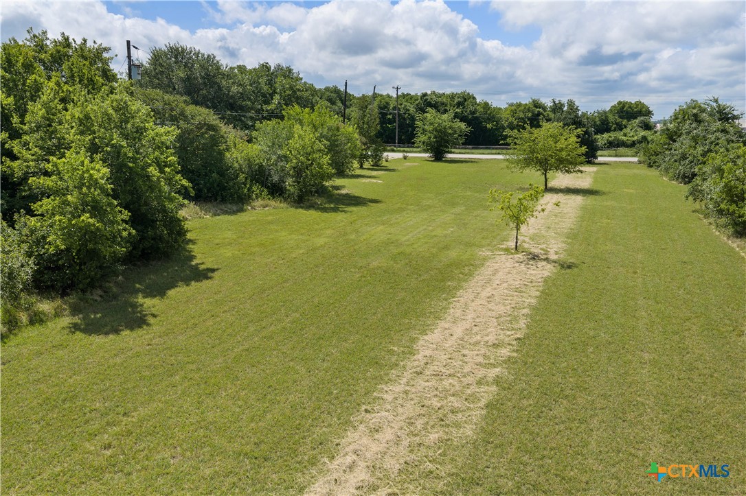 main property photo 9