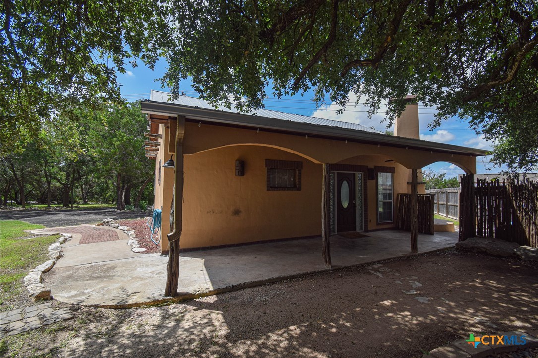 main property photo 11