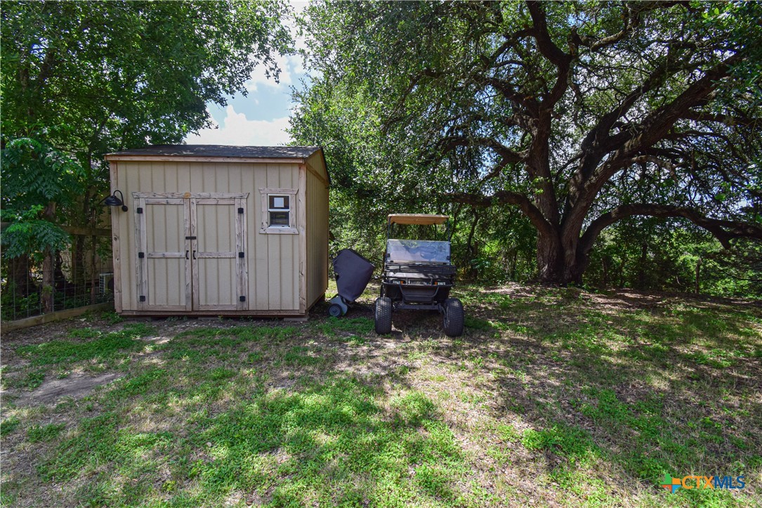 main property photo 25