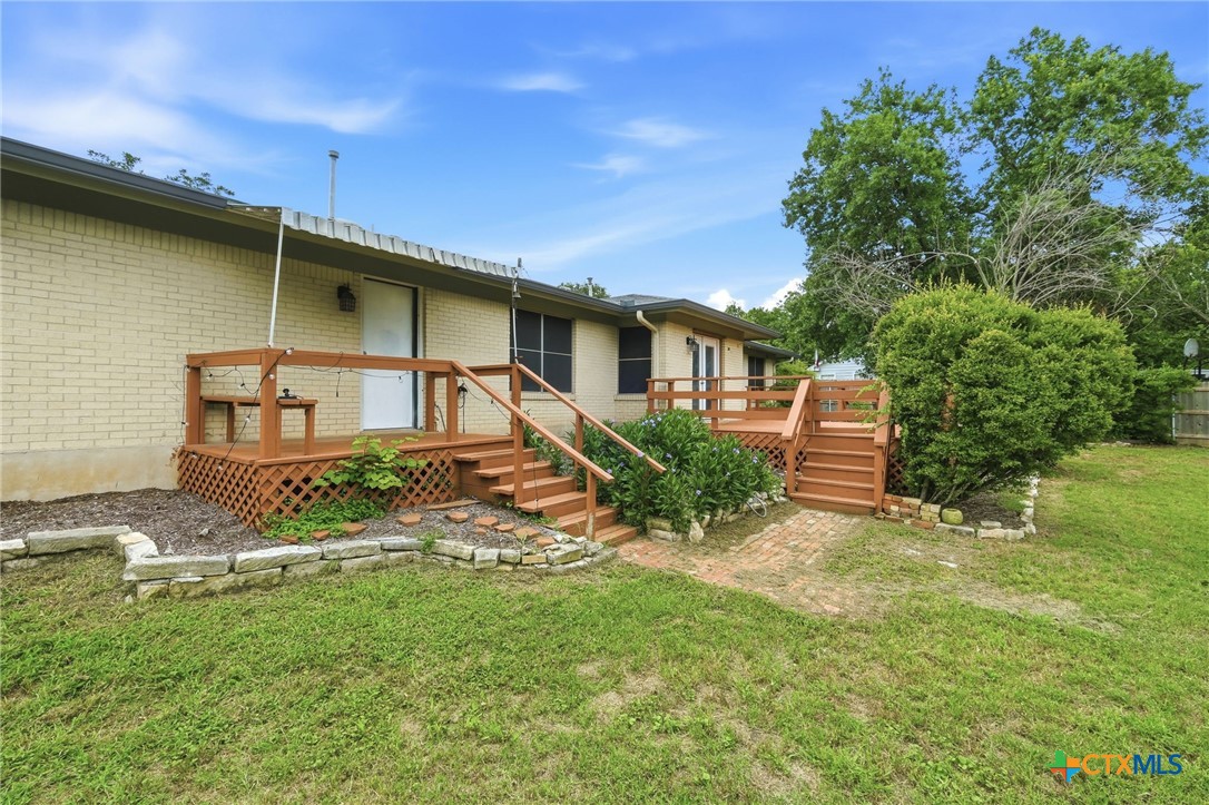 main property photo 12