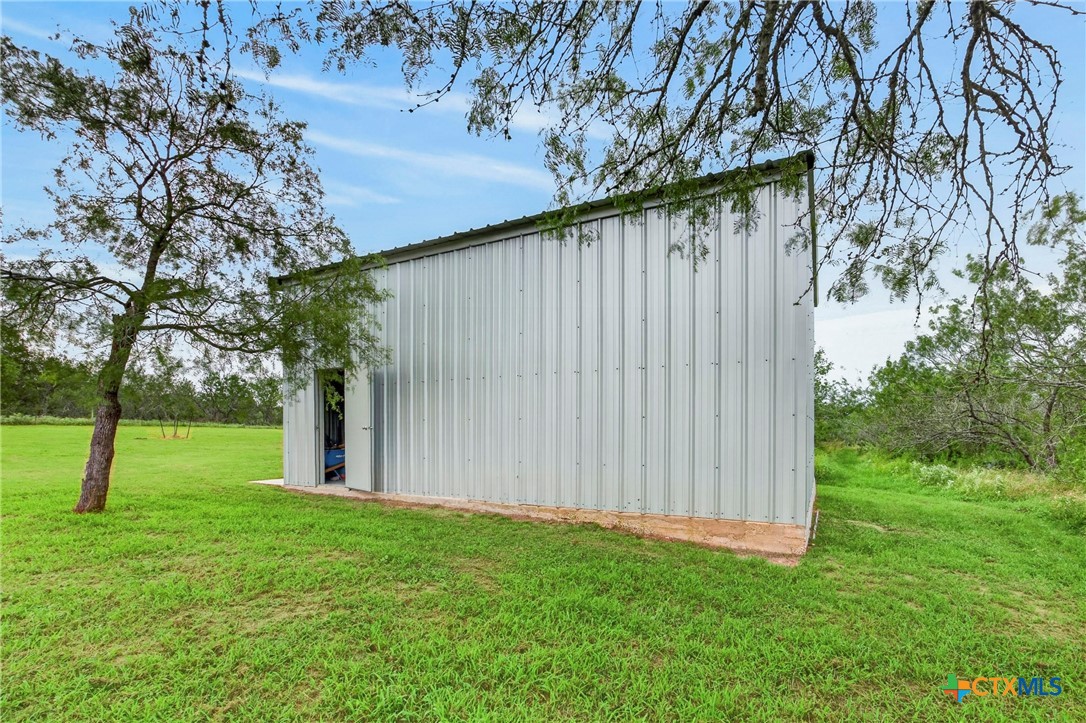main property photo 29