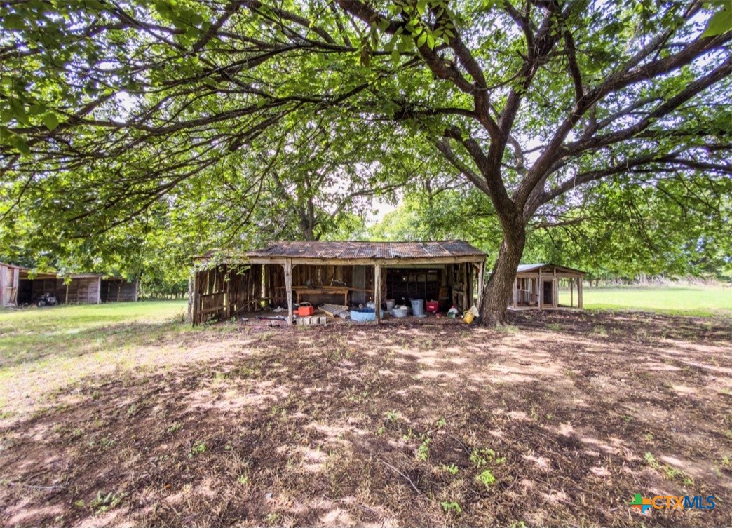 main property photo 16