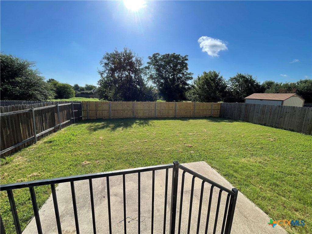 main property photo 19