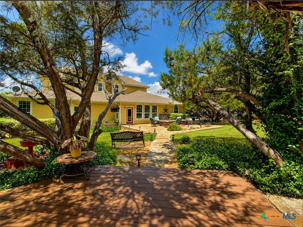 main property photo 12