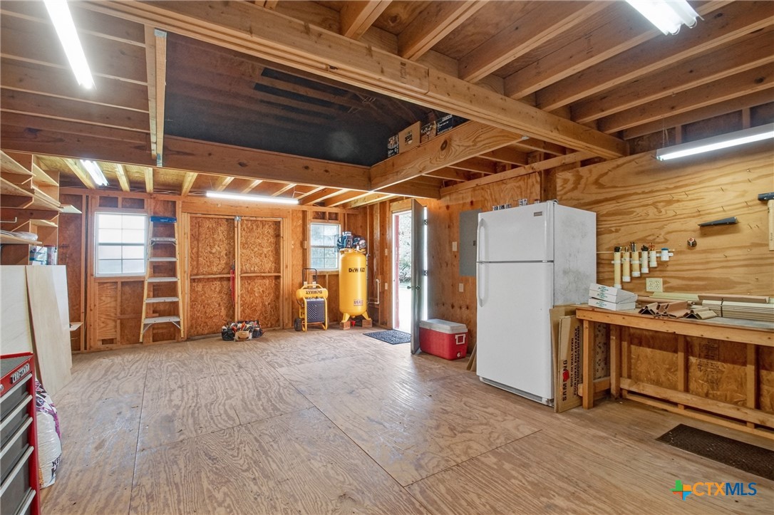 main property photo 43
