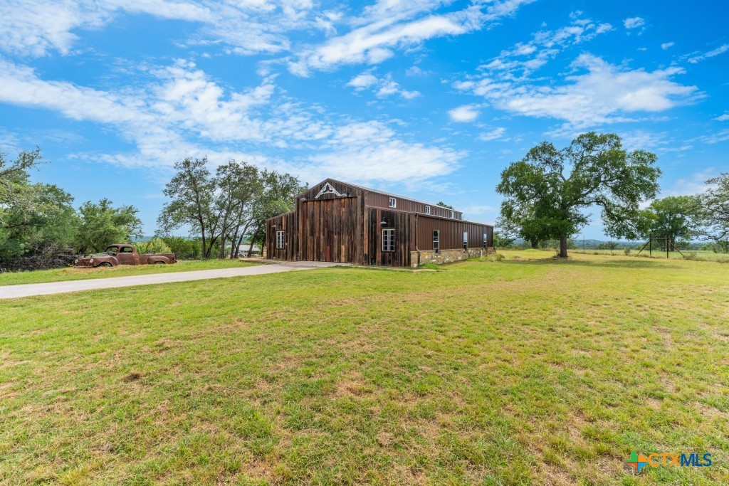 main property photo 37
