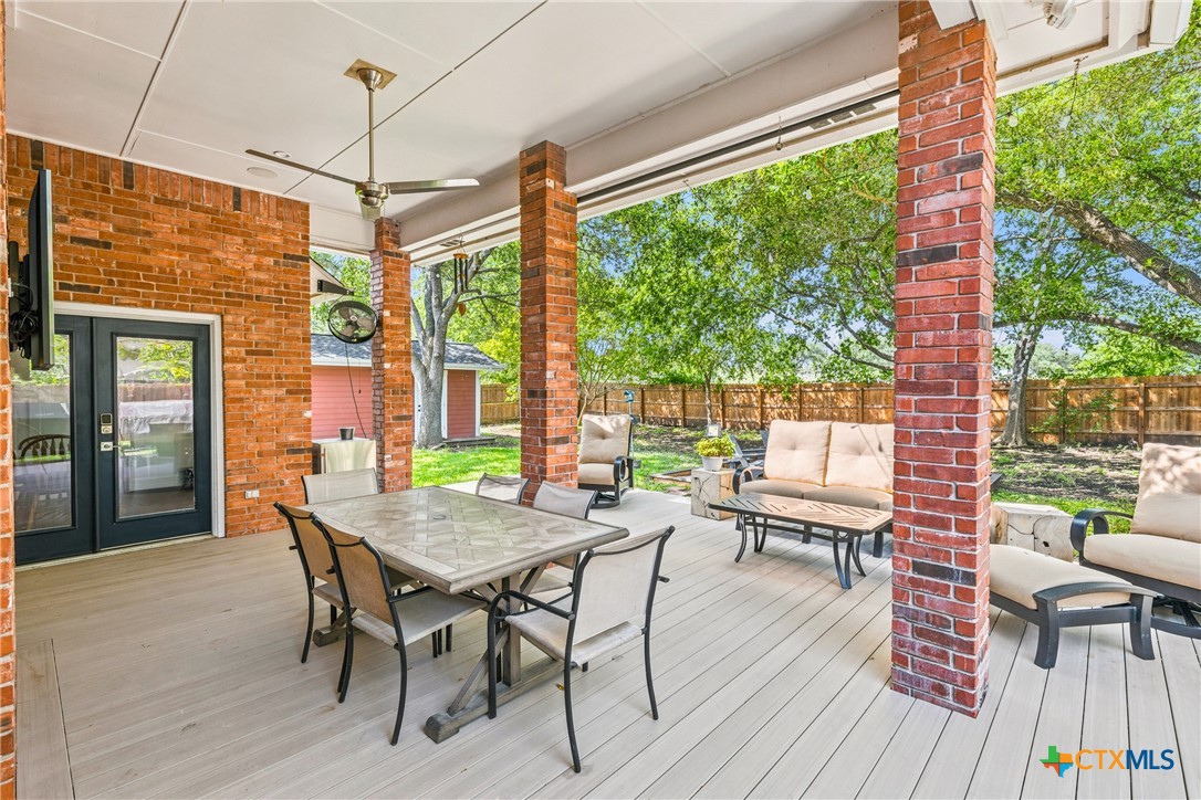 main property photo 5