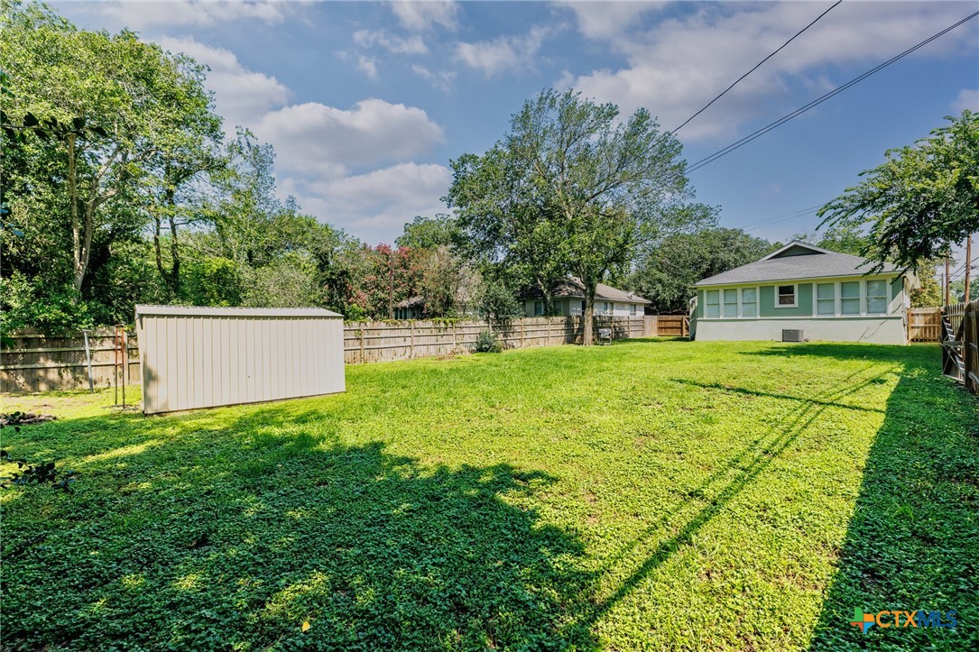 main property photo 11