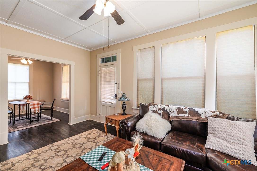 main property photo 18