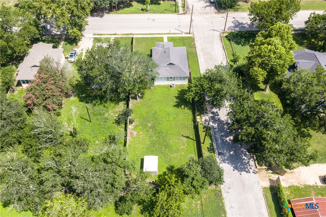 main property photo 38