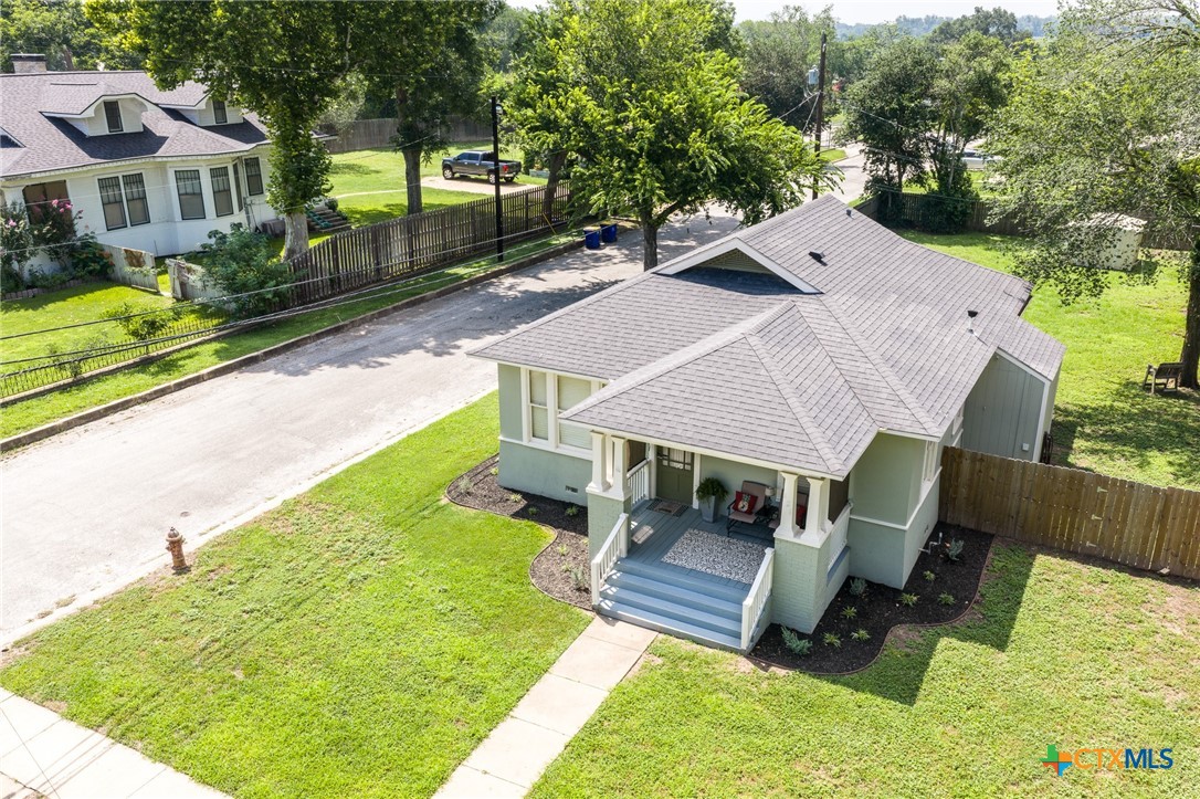 main property photo 43