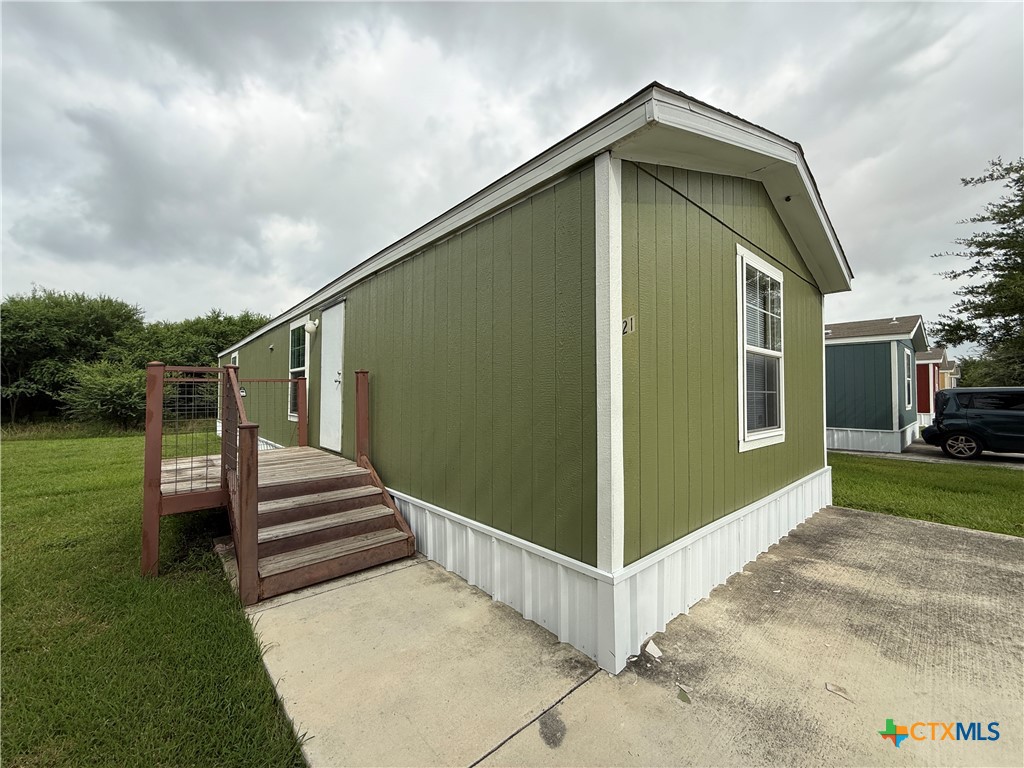 main property photo 16