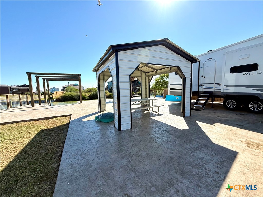 main property photo 22