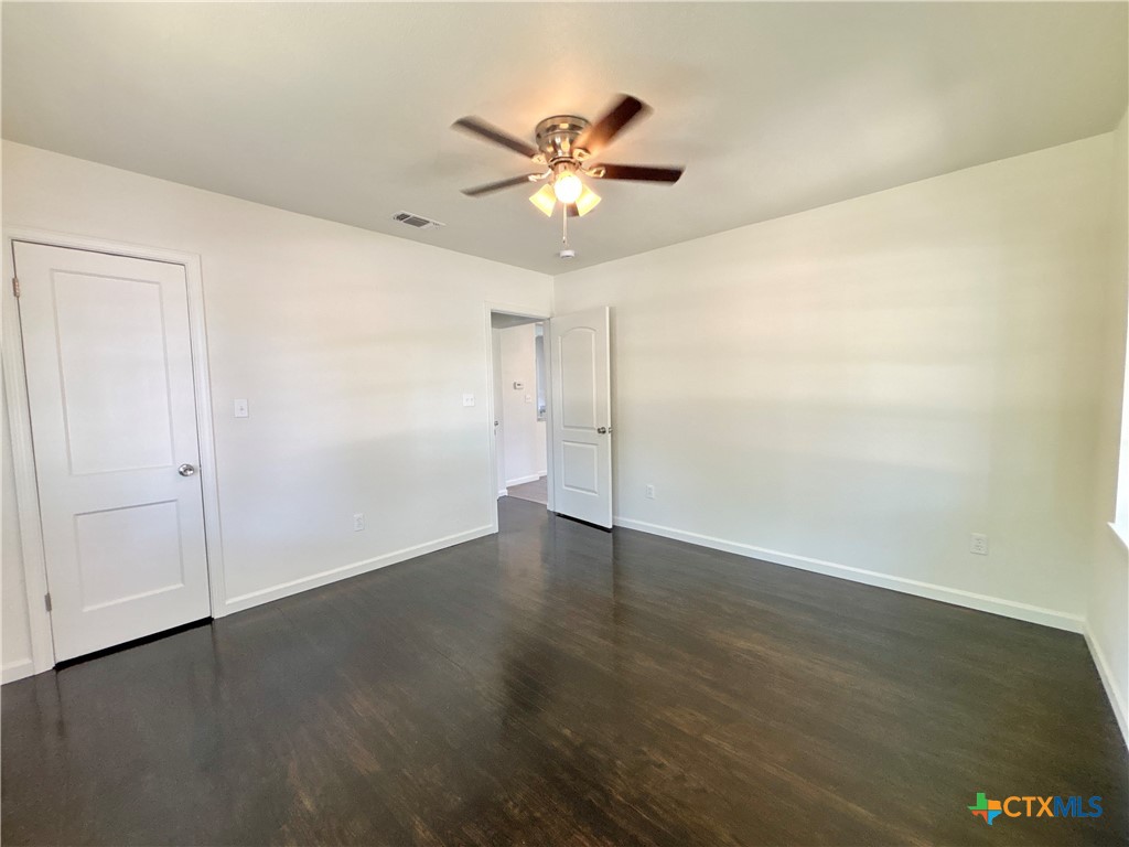 property viewer photo 10