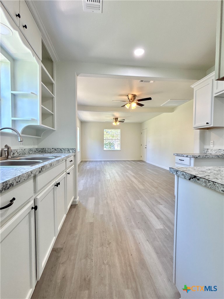 property viewer photo 14