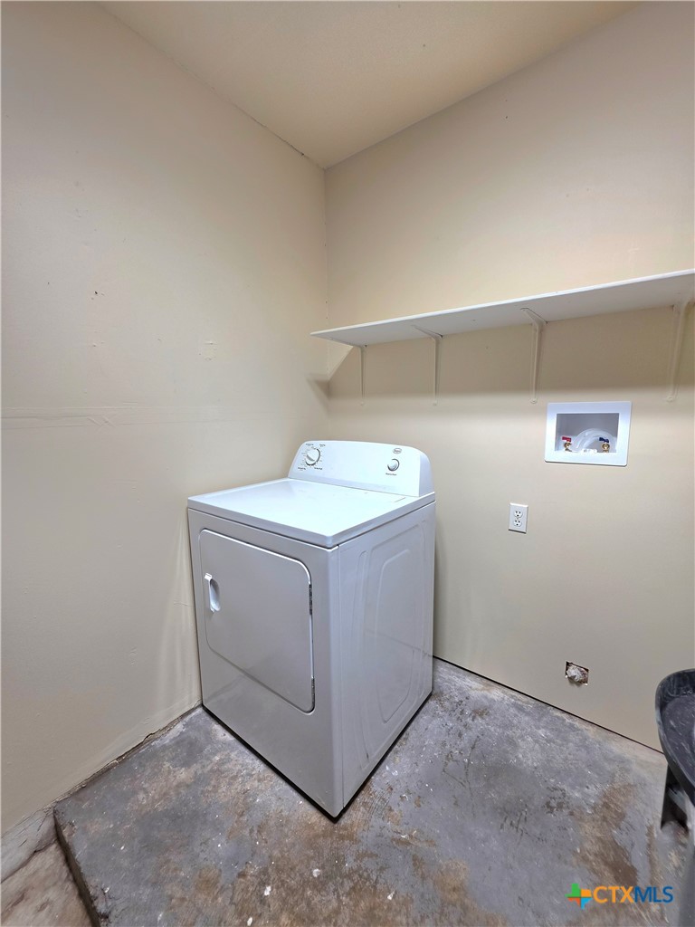 main property photo 47
