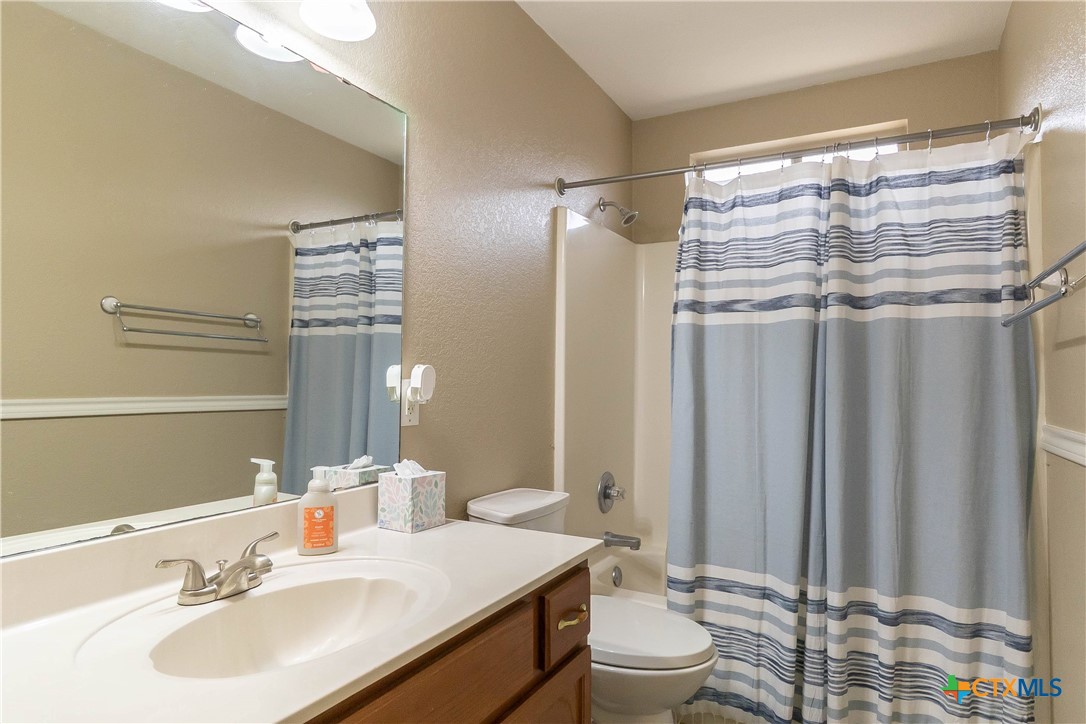 main property photo 16