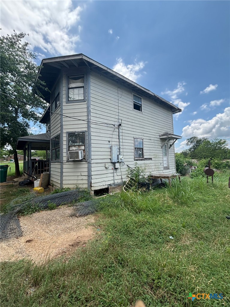 main property photo 10