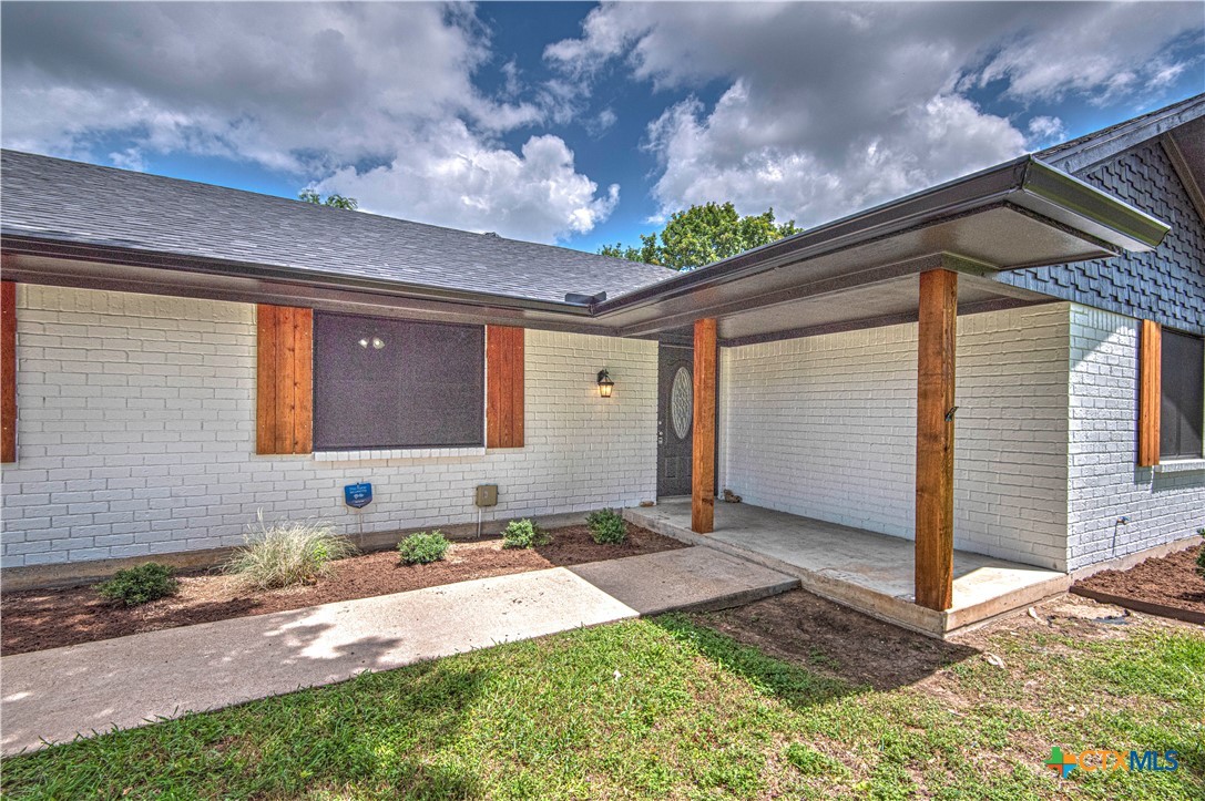 main property photo 42