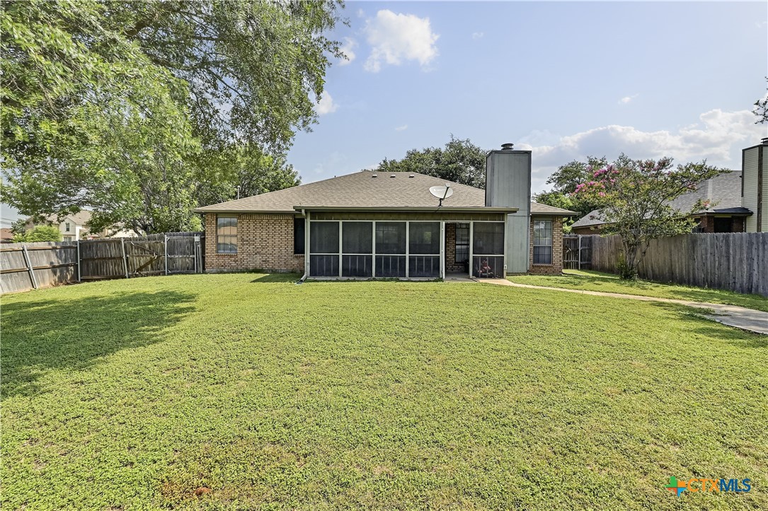 main property photo 24