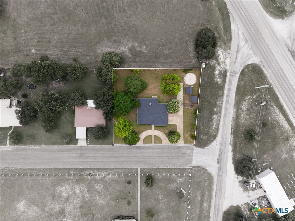 main property photo 33