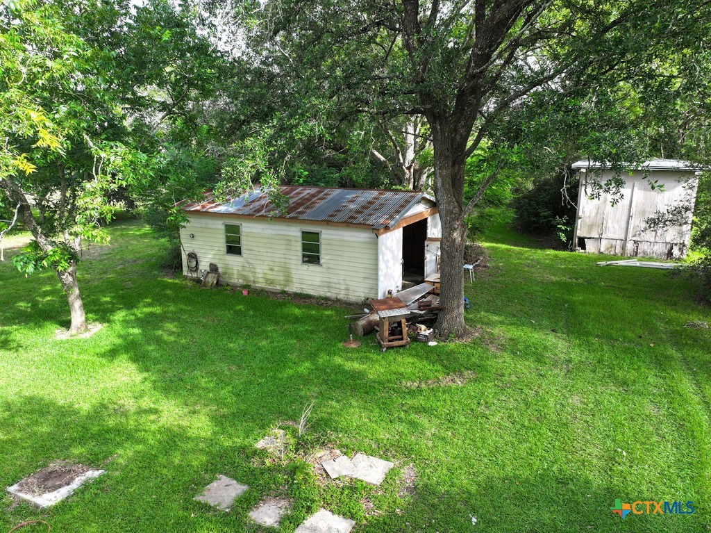 main property photo 19