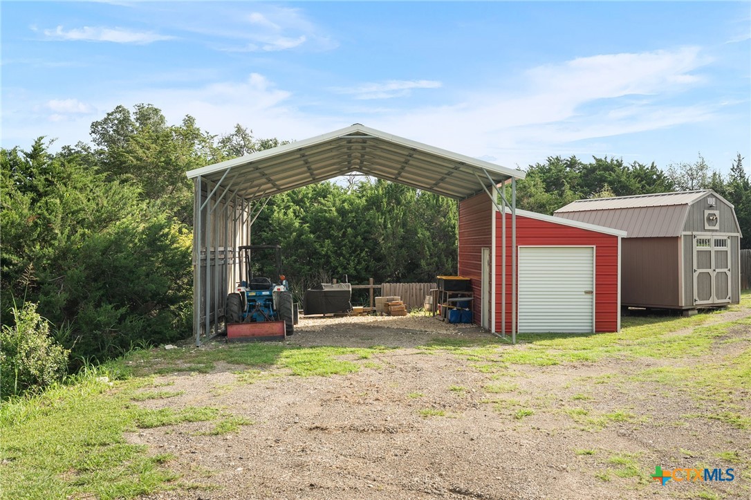 main property photo 27