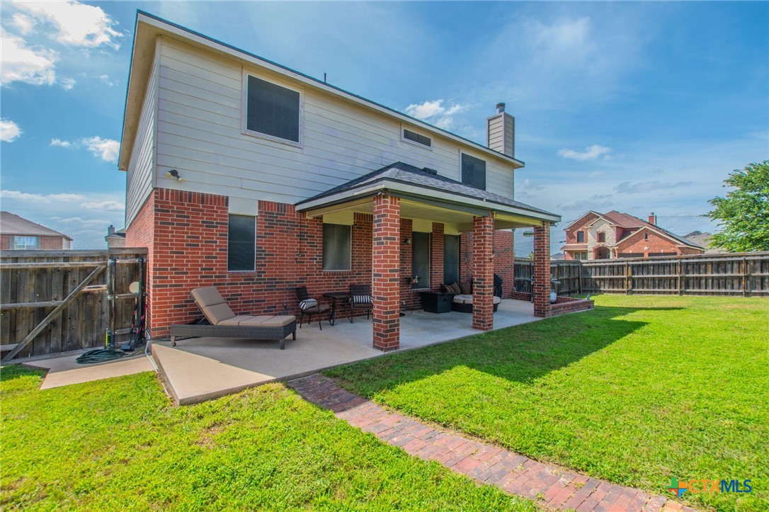 main property photo 37
